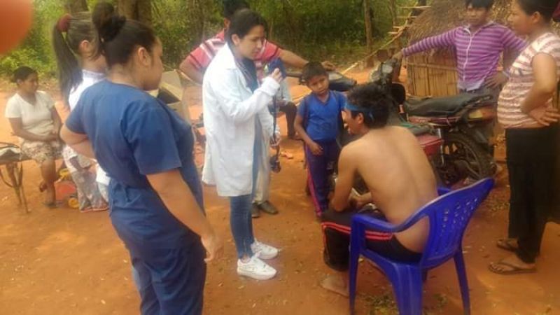 GobernaciÃ³n prosigue auxilio con atenciÃ³n mÃ©dica a familias indÃ­genas