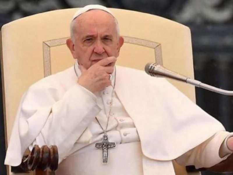 Tarjeta roja de Francisco para sacerdote  abusador de menores