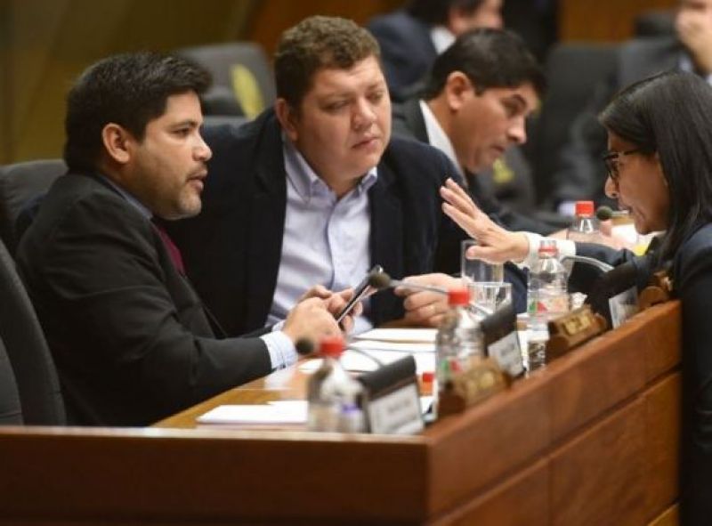 Pretenden nuevos municipios por apetencia de Royalties y Fonacide