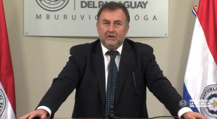 Gobierno recula ante crÃ­ticas: aumentarÃ¡ el monto del subsidio familiar