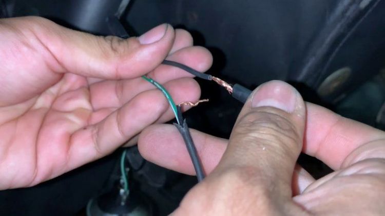 BebÃ© de 3 aÃ±os muriÃ³ electrocutado al caer sobre una radio con cable pelado
