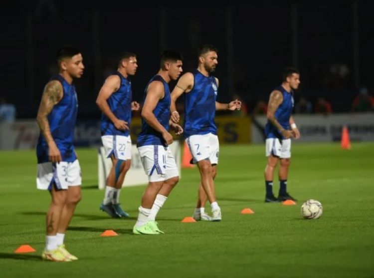 Sol de América recibe a un duro Fernando