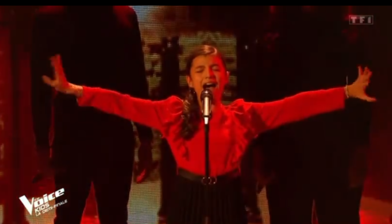 The Voice Kids de Francia: Hija de paraguayo ovacionada de pie y rumbo a la final