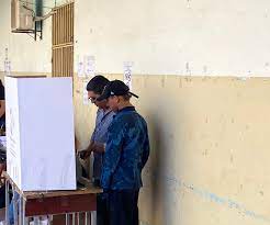 Ley desfasada abre puertas a flagelo del voto “acompañado”, TSJE solo puede instar y no prohibir