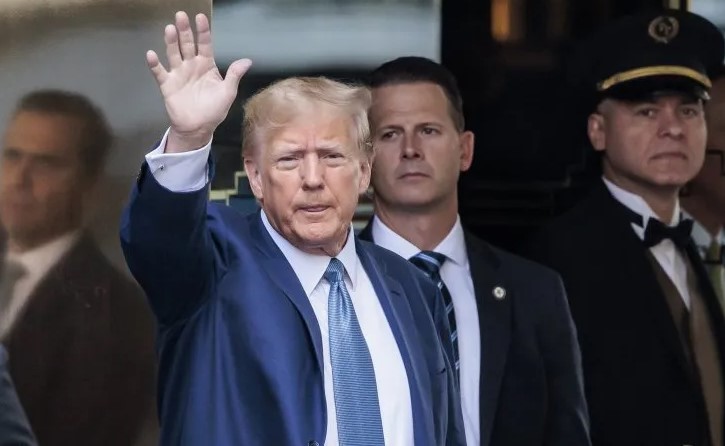 Medios de Trump demandan por difamación a The Washington Post