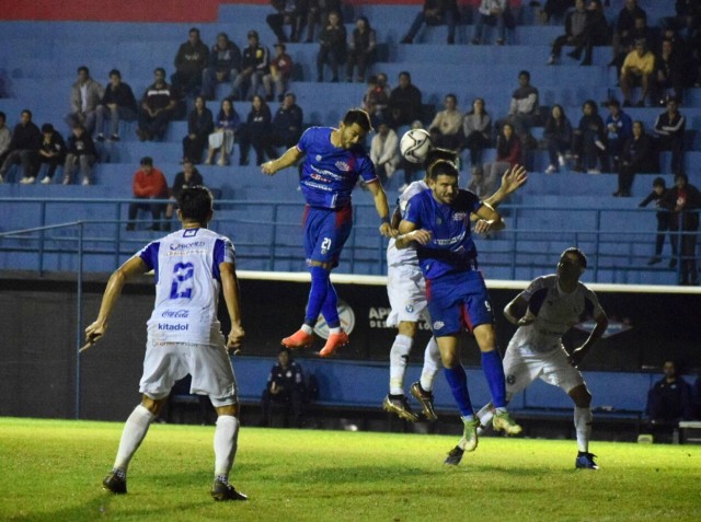 Paridad en Campo Grande en el cierre del capítulo 10