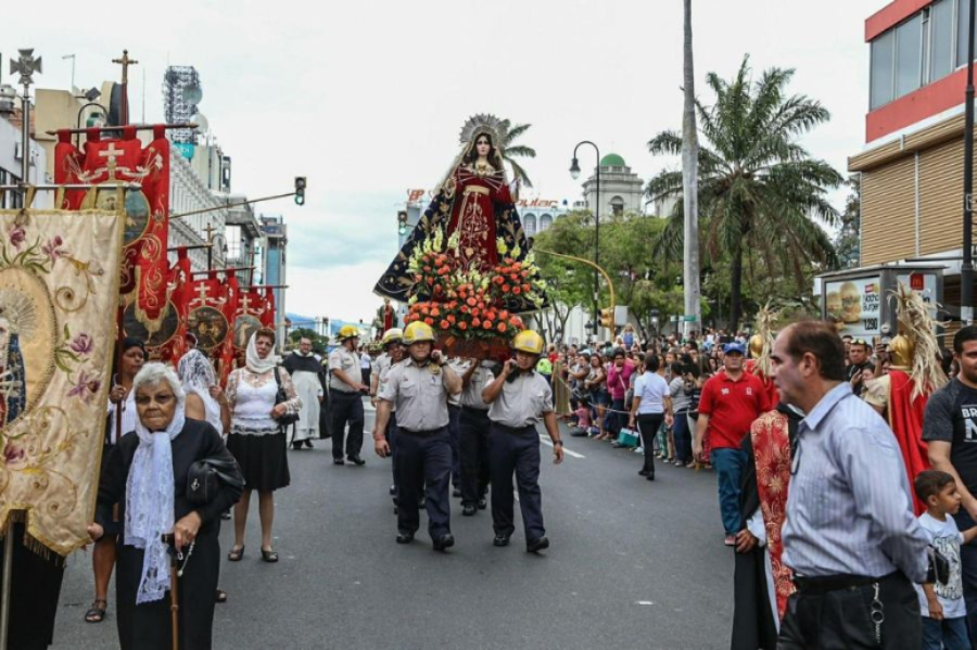 Sábado Santo 2024 Origen Qué Significa Y Por Qué Se Celebra En Semana Santa Radio Amambay 1658