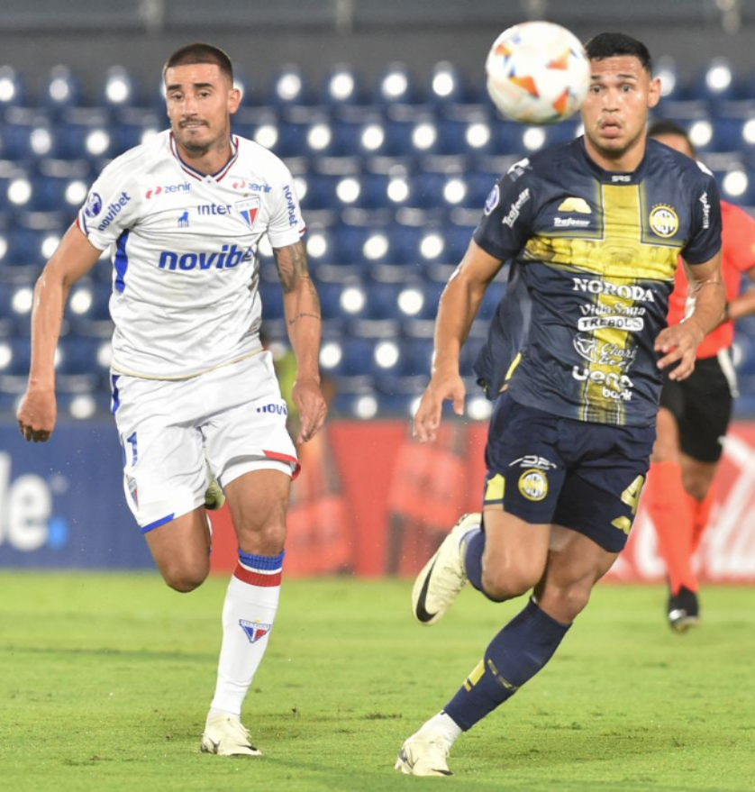  Por la Sudamericana Trinidense no pudo ante Fortaleza