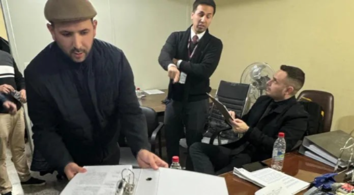 Fiscales retiran documentos de la Municipalidad de Asunción relacionados a bonos