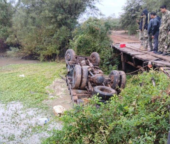 Tras  vuelco en el Chaco fallece un militar y otros  siete heridos