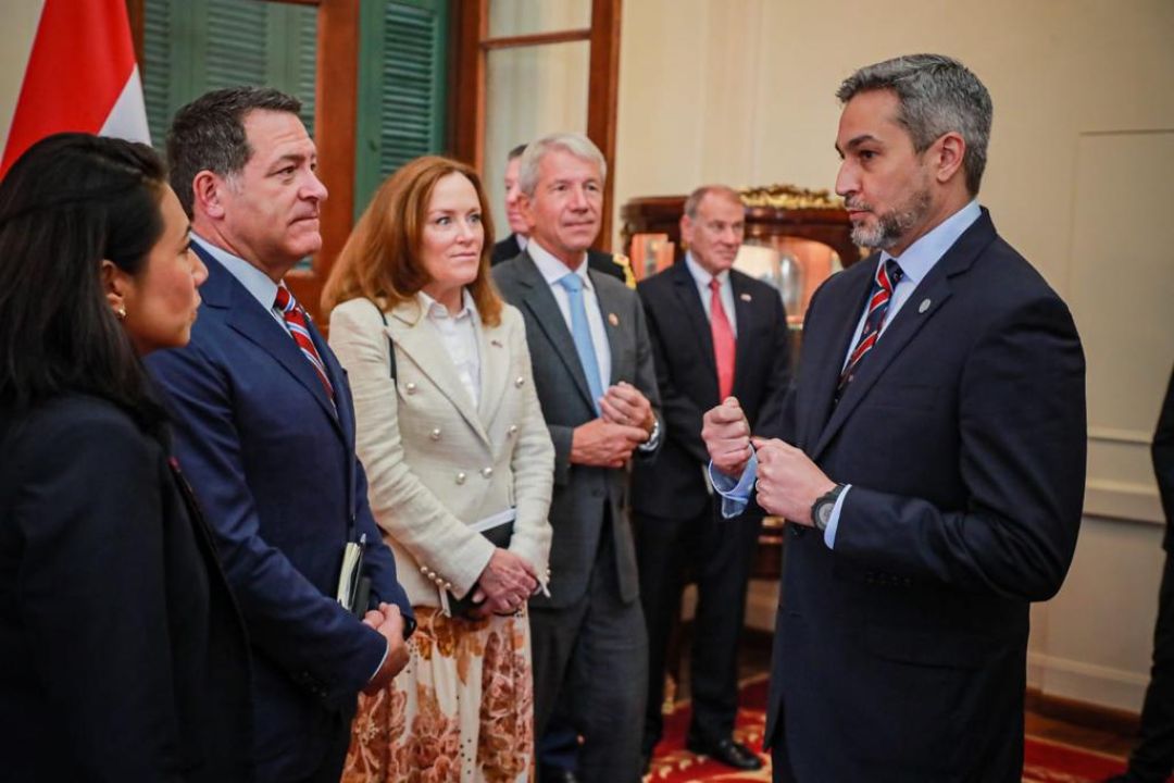 Presidente Abdo se reunió con congresistas de Estados Unidos en el Palacio de López