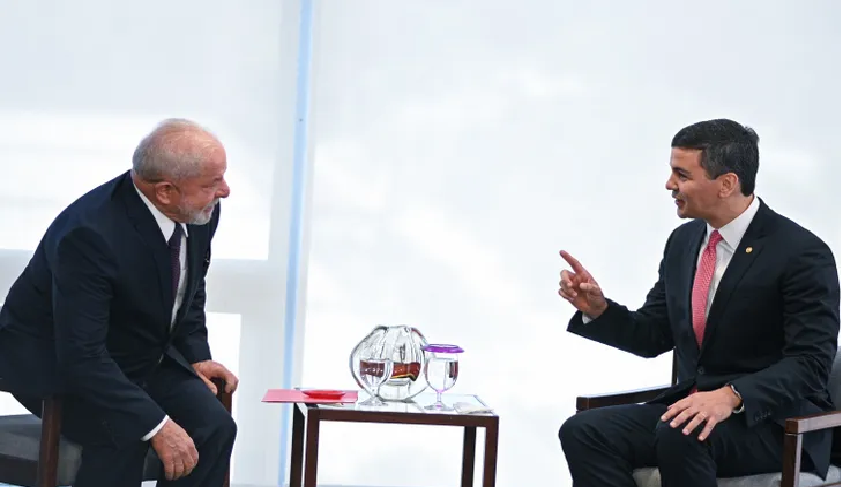 Santiago Peña apunta hacia una revisión completa del Tratado de Itaipú