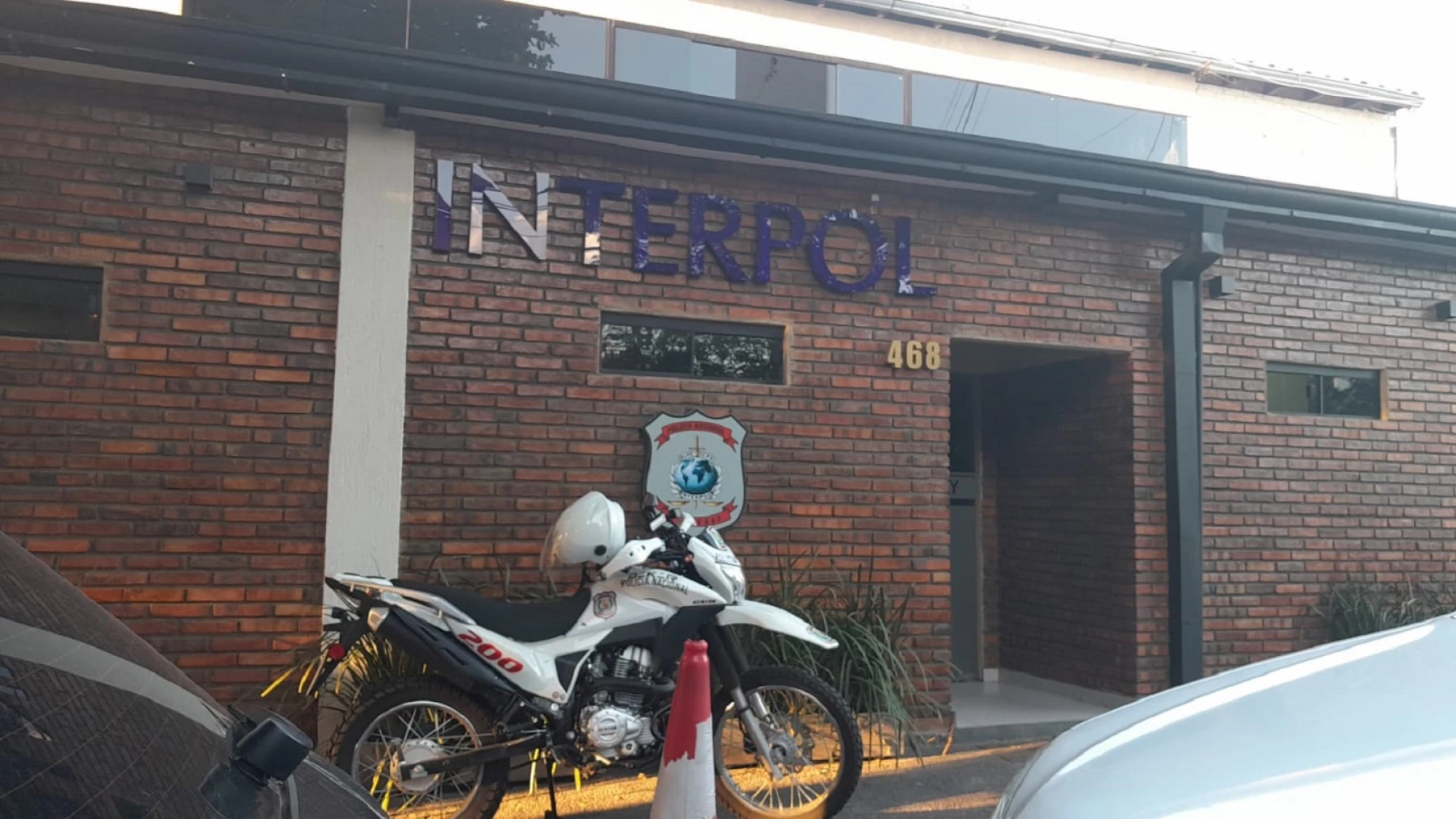 Tras allanamiento a Interpol, detuvieron a tres policías por levantar código rojo a esposa de Marset