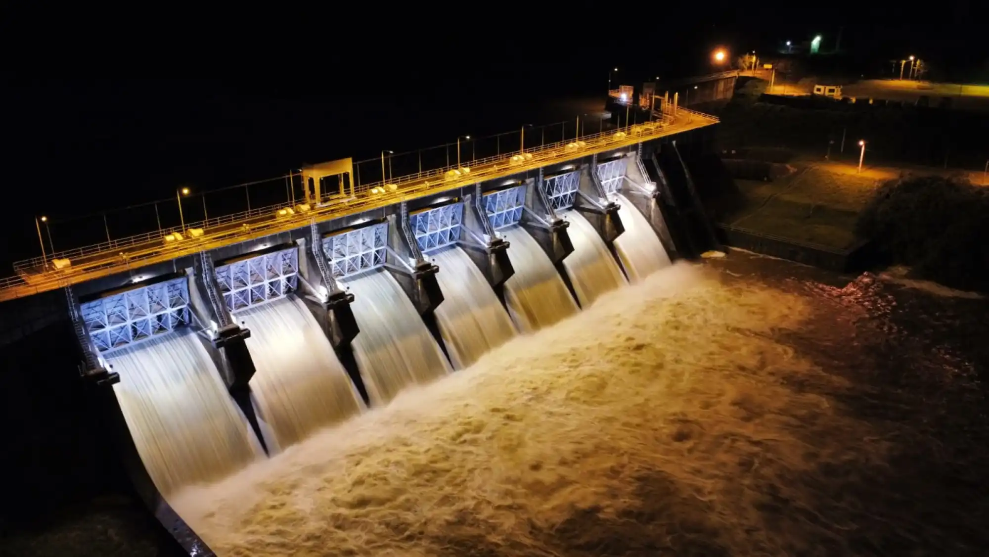 ANDE despide noviembre con dos récords de consumo eléctrico ante el calor extremo