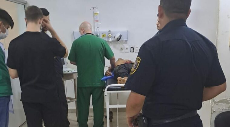 Hombre salvó a sus hijas: disparó a ladrón que entró a la casa