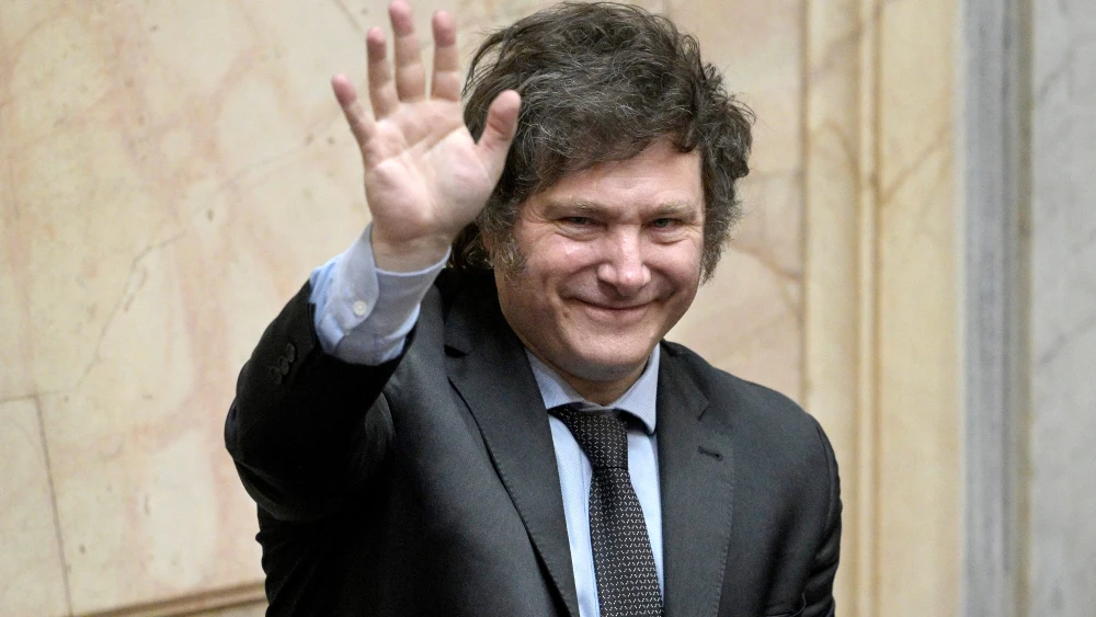 Javier Milei despide a dos altos cargos ligados a gobernadores considerados “traidores” por él